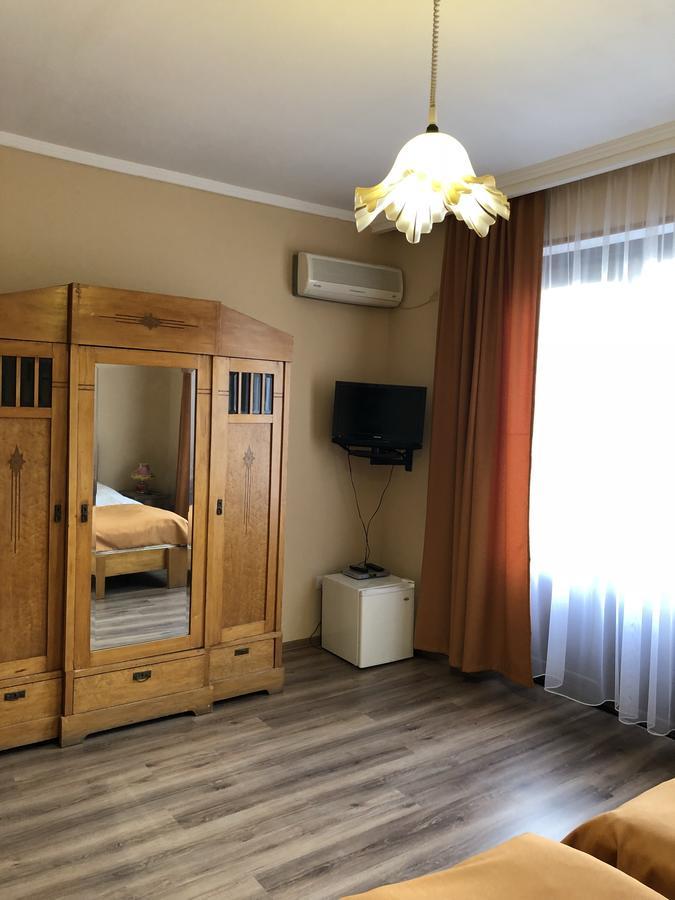Hotel Royal ティビリシ エクステリア 写真