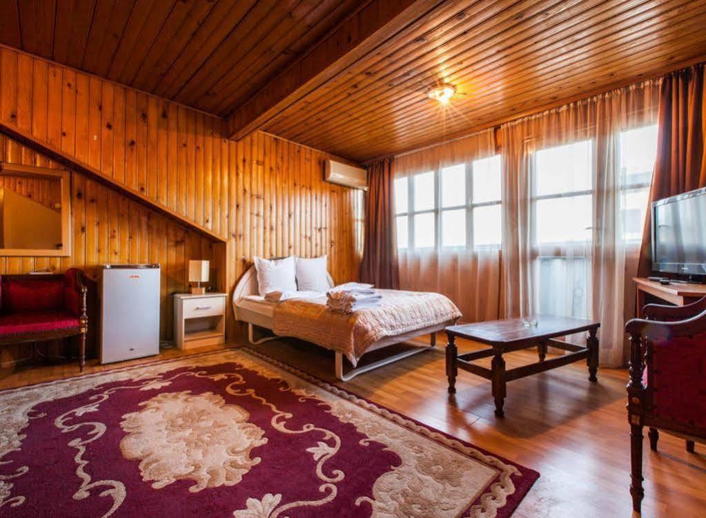 Hotel Royal ティビリシ エクステリア 写真